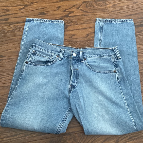 Y2K 502 Low-Rise Levi’s Jeans - Picture 2 of 5